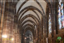 Romanische Ursprünge und gotische Baukunst prägen das über Jahrhunderte gewachsene Münster. (Bild: Stefan Siedler)